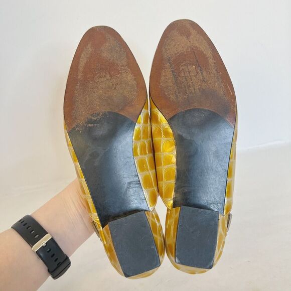 Stuart Weitzman RARE 90s Yellow Crocodile Patent Leather Slingback Size 8.5 - Picture 6 of 7